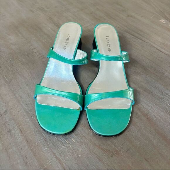 Bebe Turquoise Patten Leather sandals. - Picture 4 of 7